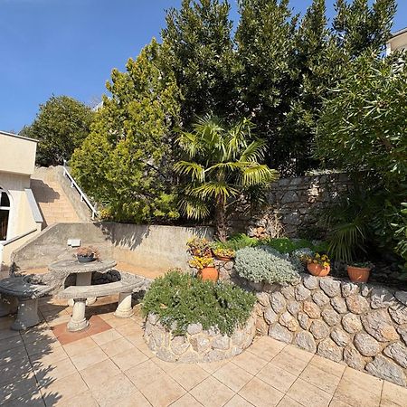 Apartment4You Senj  Bagian luar foto